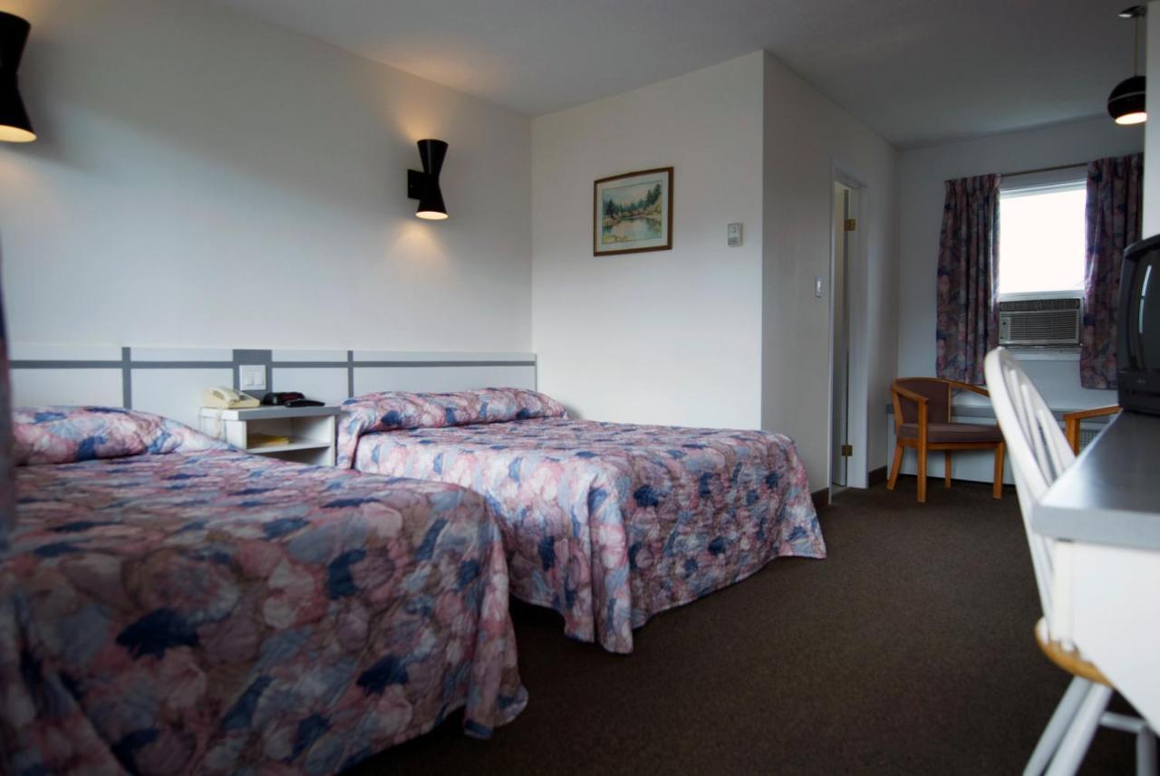 Daigle'S Motel Saint Leonard Εξωτερικό φωτογραφία